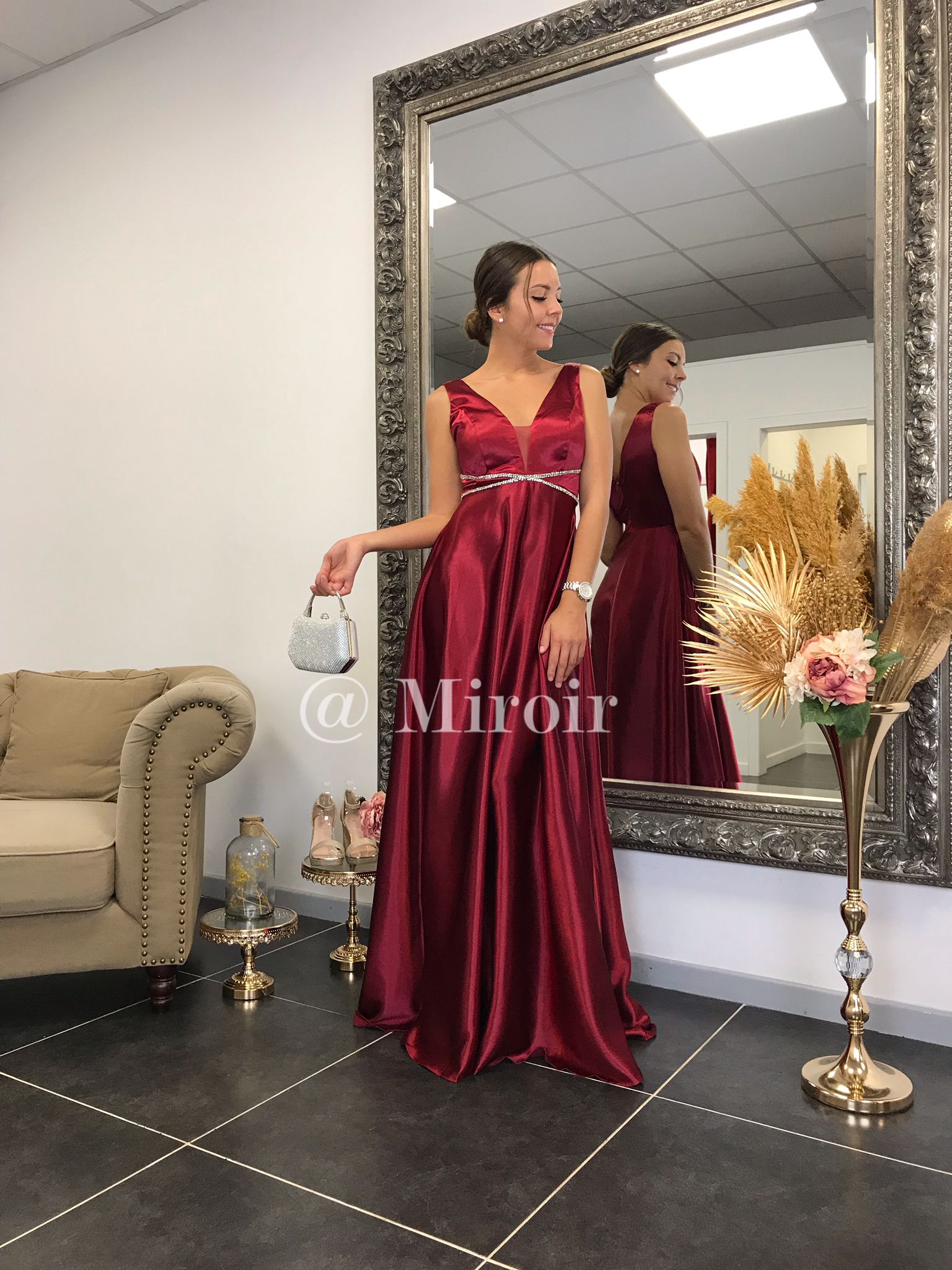 Miroir robe best sale de ceremonie