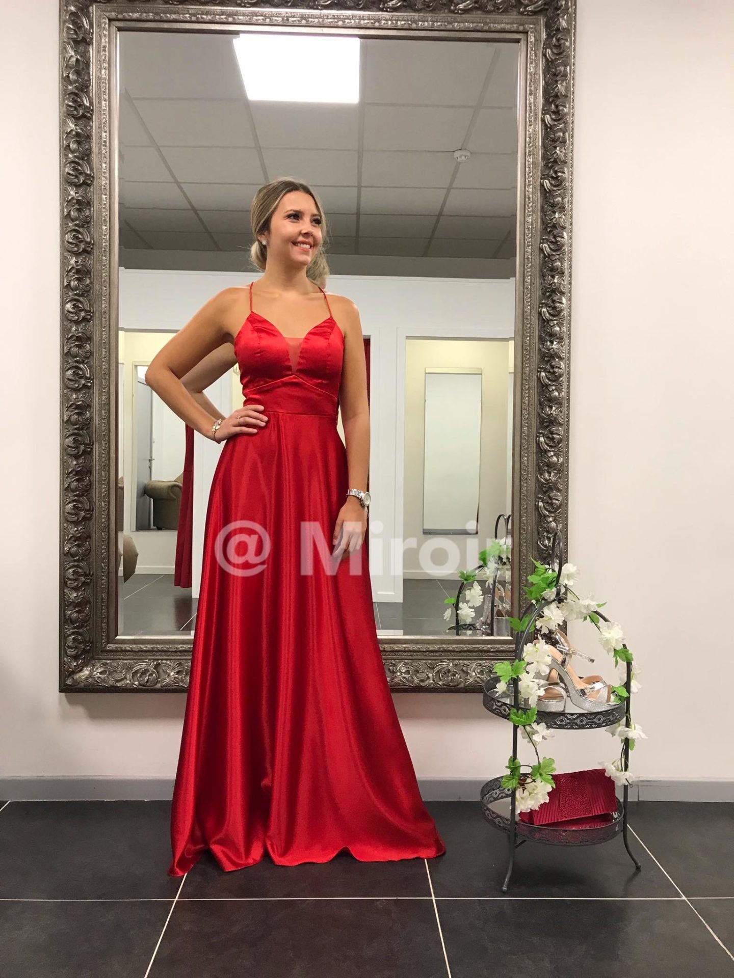 Robe de soir?�e en satin 2188 | Boutique Miroir