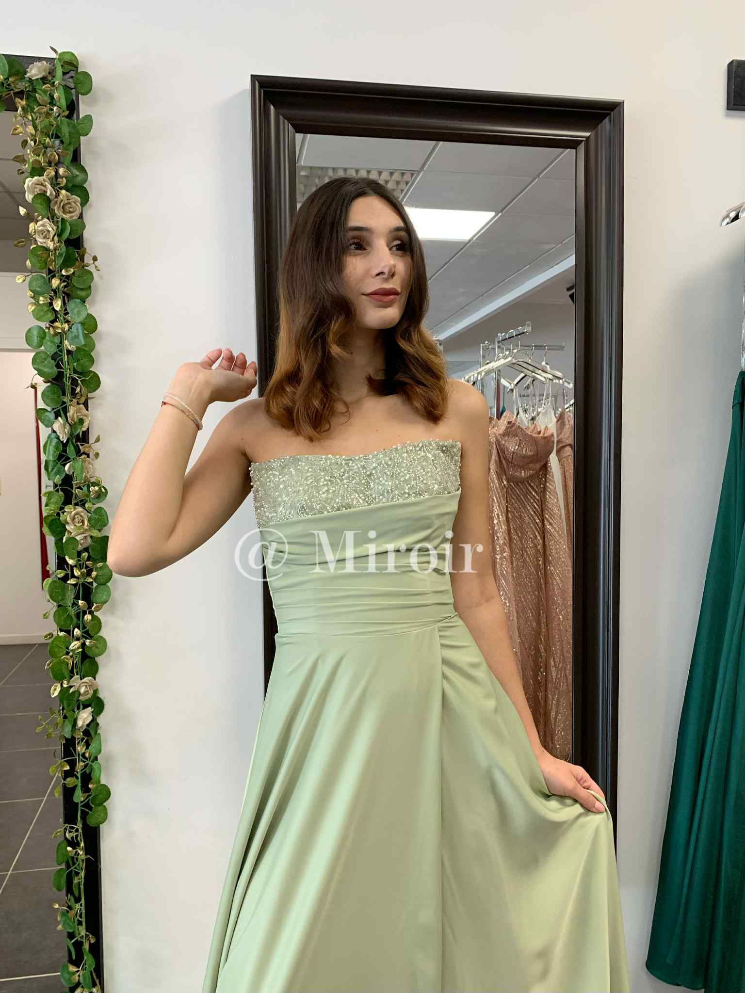 att.I94ODayWai1z-ph73IraYmAB9jeUgsnMZfiL26UYQvE