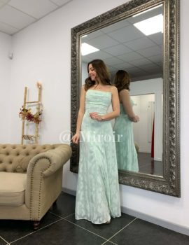 Robe de cérémonie en dentelle 2523